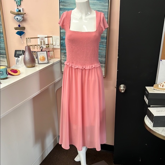 None Dresses & Skirts - Pink Sleeveless Square Neck Midi Sundress